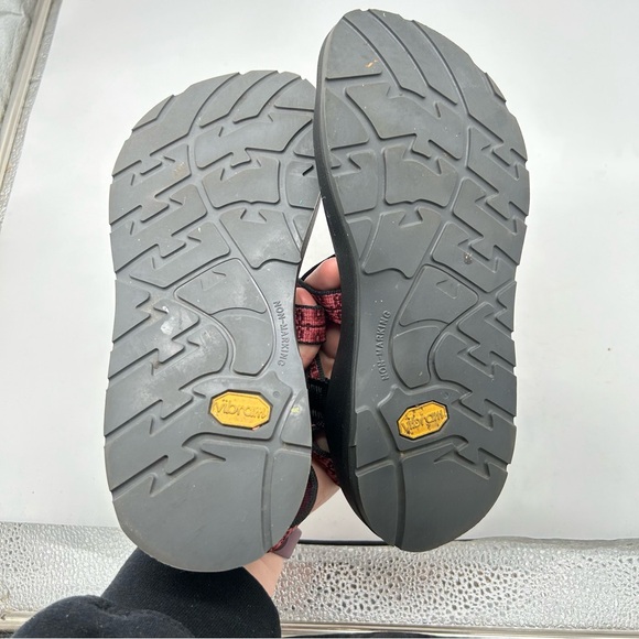 Chacos Strap Sandals Vibram Women's Size 6 Shoes Waterproof Outdoors - Picture 2 of 6